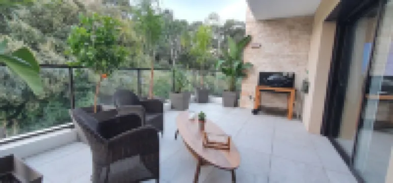 BEL Appartement Avec Terrasse Dans Residence Recente DE Standing Hotels in Saint-Mandrier-sur-Mer