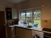 The Lodge- charming cottage on private country house estate