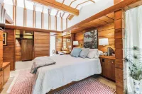 A Fay Jones Experience - Steps to UA Campus