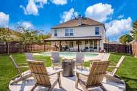 Relax Near Little Elm & Lake Lewisville – Pool, Spa, Game Room & 2 King Beds!