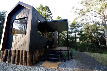 Charming Tiny House Escape<br>