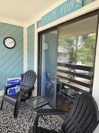 Relax by the ocean with Stig-Stay!