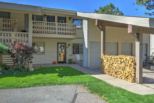Condo Overlooking Pond w/ 2 Fly Fishing Badges, Golf, Tennis & 24 Mi. to Aspen!