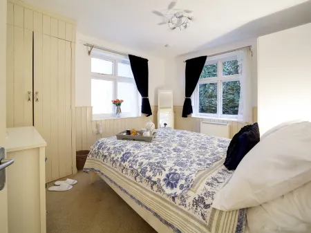 Bosuns Locker - A perfect holiday home in Port Isaac, sleeps 4+dogs Отели в г. Port Isaac