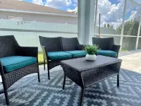 Relaxing 3BED 2BATH POOL Home w. Pond View & HOT TUB