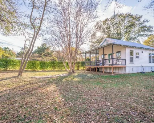 Knox Lakeside Cottage, 1 bedroom plus loft on Lake O' the Pines Hotels in Upshur County
