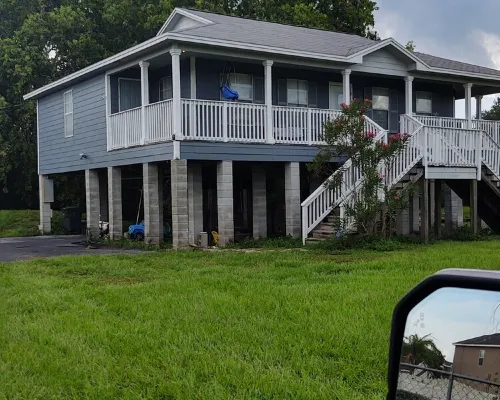 Central Florida Vacation Stilt Home with pool! Hotels in Ruskin
