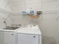 All New spacious cozy in-law suite 1BD minutes to highway 485 & 74 Hotels in Matthews