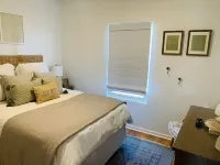 Happy House, minutes to the Beach! Hotels near Salt Cedar Avenue Beach Access Point #36