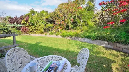 Stunning views with soul Отели в г. Эмералд Бич