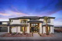 Zion Escape at Sand Hollow!  Very comfortably sleeps up to 24