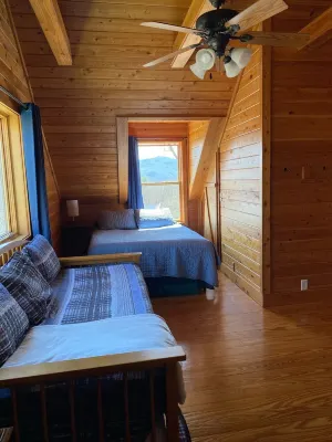 Cozy Mountain Cabin with Stunning Views, Fire Pit, & 1.9 Miles to Boat Put-in!