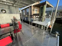 6 Man Beer Can Venice Marina Front Row Ice, Wifi, & W/D Great Camp
