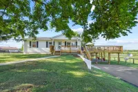 Mountain View Cottage @ 66-acre Horse Farm