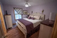 Highly Recommended Lake Side Cabin.  Welcome to Majestic Pines on Schroon Lake.