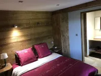 Seasonal Rental Self-Contained Apartment in Chalet with View of the Lake and Gerardmer