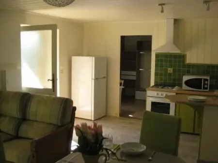 Small house in the countryside 3 km from Sarlat