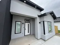 Modern and Spacious Home near SpaceX, Port of Brownsville and Boca Chica Beach