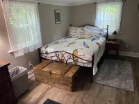 Charming Fishing Cabin w/ lake view near Stone Mountain