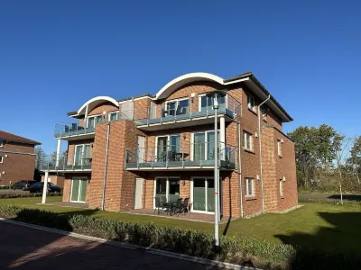 Ahoi Hooksiel - Familienfreundliche 5-sterne-ferienwohnung - Deichnähe Wikingerschiff Tyrkir Hooksiel 주변 호텔