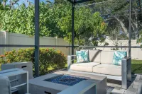 LuxuryHome+MiniPutt&HeatedPool+FirePit+Close2Beach