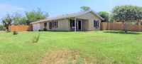 DOG FRIENDLY & REMODELED COZY COTTAGE