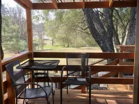 Oak Suite - Sierra Mountain Lodge