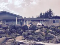 Stay at the BEST Olympic Peninsula Ocean Beach Retreat!