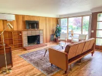 Fully updated mid century farmhouse