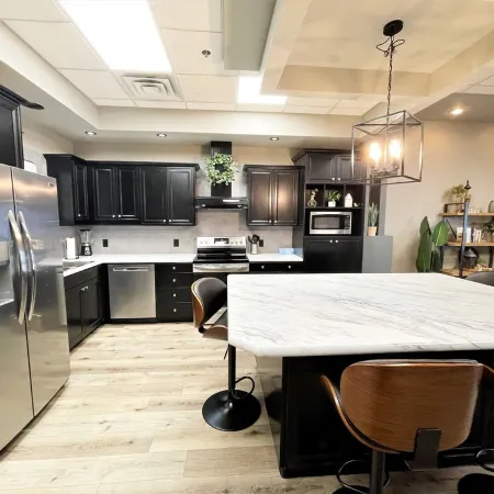 Adorable 7 bedroom place