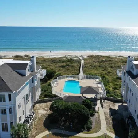 3Bed/3Bath-Sleeps 6-Oceanfront Condo-Wrightsville Beach, NC