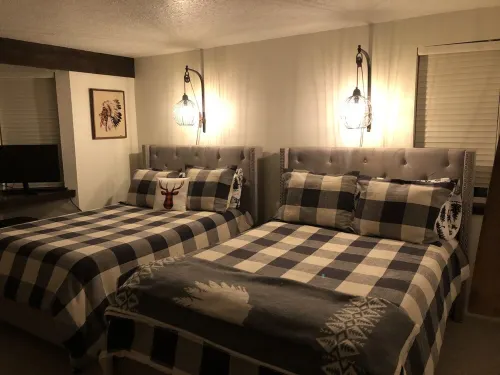 Amazing Ranch Condo with all the Elkhorn amenities