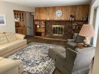 Updated family home in quiet neighborhood. Hotels in El Dorado