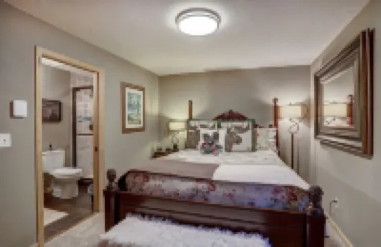 Spruce Creek Lodge- 5 min to Downtown Breck!