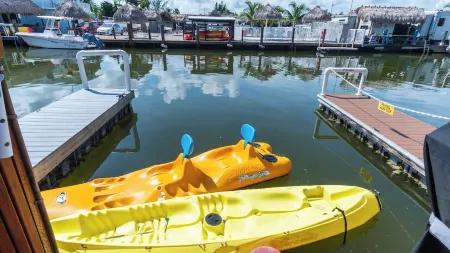 Key Largo Waterfront Paradise w/Kayaks, Private Dock & BBQ
