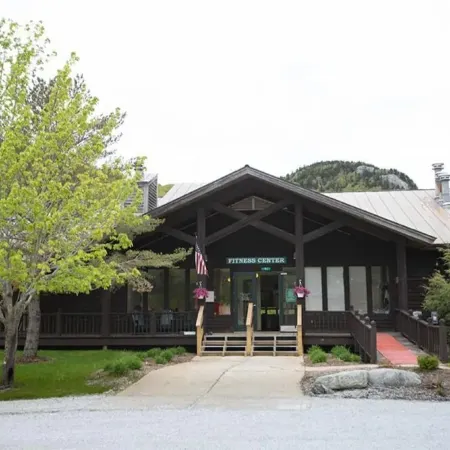 Ski, RIde, Walk On/Off Condo On Pico at Killington