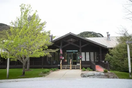 Ski, RIde, Walk On/Off Condo On Pico at Killington