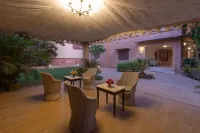 Kishen Villa Hotel a 