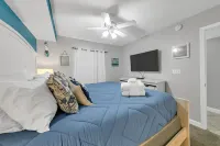 Manta Ray 413@ Pelican Isle  Beach Serv/Fish/Relax * Beach Front*