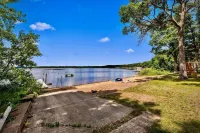 Lakeside Haven at Upper Hay Lake