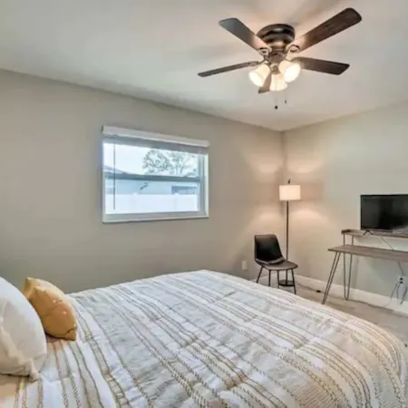 Cozy Safety Harbor Retreat w/ Heated Pool & Near Downtown