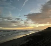 Steps to Beach - Dog Friendly - 2 Bedroom 1.5 Bathroom Townhome