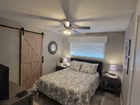 Lodging and entertainment all wrapped into one great place! Hotels in Apache Junction