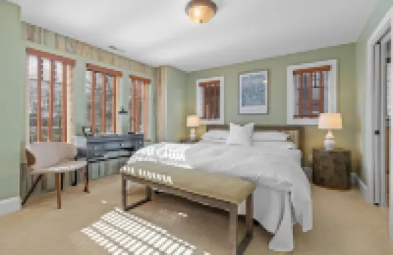 Breathtaking Views with 3 King Bedrooms! the Perfect Mountain Getaway!