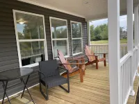 Escanaba River Modern Retreat • 10 Min to Town