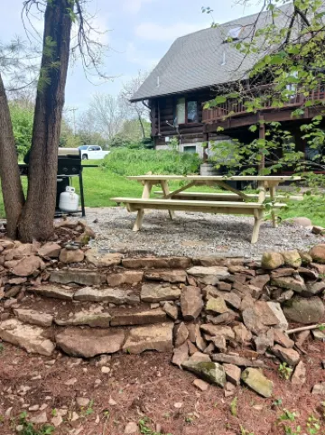 Beautiful log home on the Olentangy River