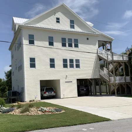 New Beautiful Custom Build Beach Home. Ocean View. Private Heated Pool