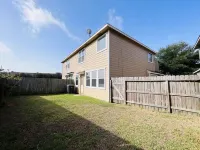Great Location | Fast Wifi | 3BRD Houston Home Hotels near Houston Underground