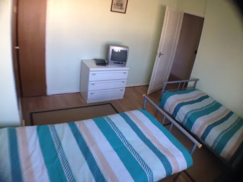Cromer Holiday Home, Beach and Cromer Town 5 minutes walk away.