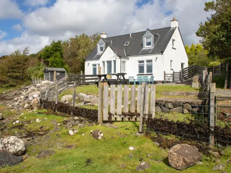 Kylas Отели рядом с достопримечательностью «Замок Данвеган»